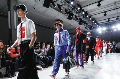 七月份服装爆料新闻,最新服装爆料盘点,潮流趋势一网打尽 第2张 七月份服装爆料新闻,最新服装爆料盘点,潮流趋势一网打尽 第2张